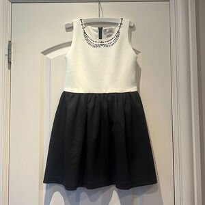 Zoe ltd black & white dress